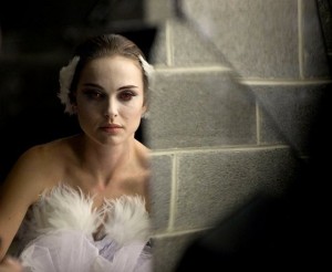 Black Swan Natalie Portman AMC-thumb-560xauto-35003